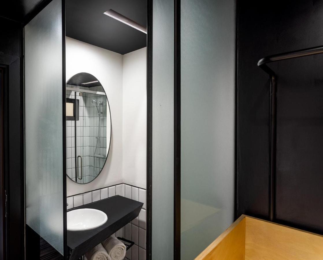 Hotel Nuo By Justa Nowe Delhi Zewnętrze zdjęcie