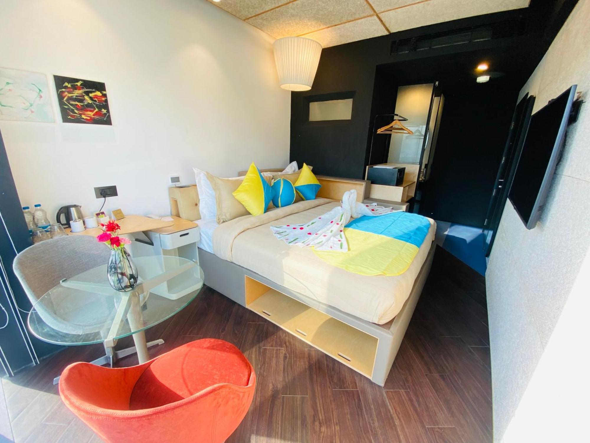 Hotel Nuo By Justa Nowe Delhi Zewnętrze zdjęcie